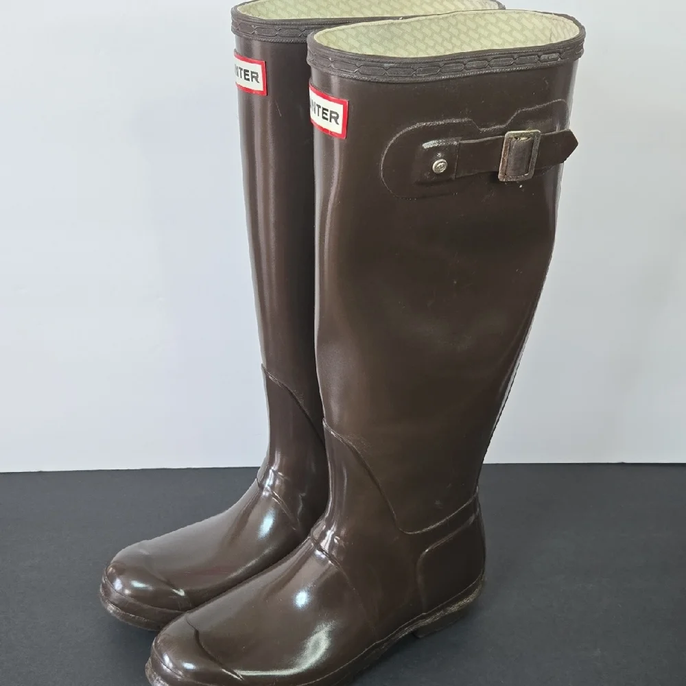 Hunter Size 8 Gloss Dark Brown Tall Rubber Rain Boots - Picture 13 of 16